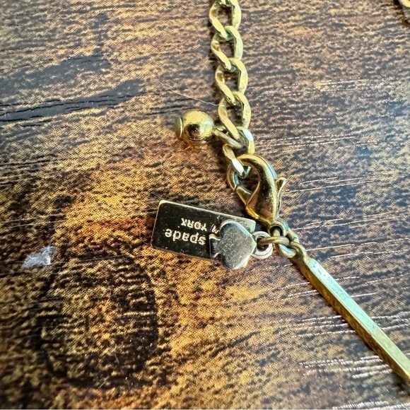 Kate Spade New York J1054 Twinkle Lights Cluster Pendant Necklace - Picture 3 of 7